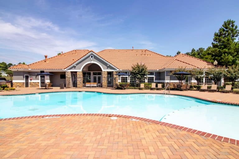 gateway at huntsville off campus apartments near sam houston state